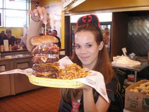 heart-attack-grill-4.jpg