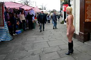 Lindsay nude in Skipton